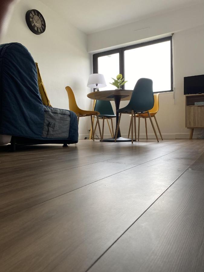 Super Appartement Cosy, Parking Prive กูร์เซิล-โซร์-แม ภายนอก รูปภาพ